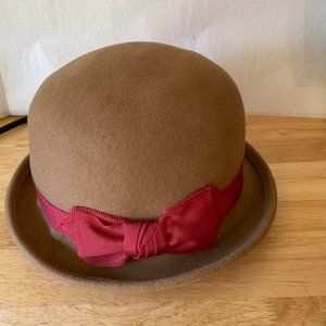 Jeanne Simmons Wool Felt Bowler in Camel with Red Grosgrain bow band